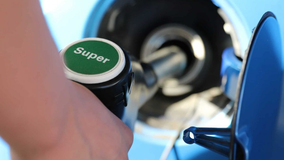 Clipping 1ª edição: Preços dos combustíveis sobem nos postos na semana