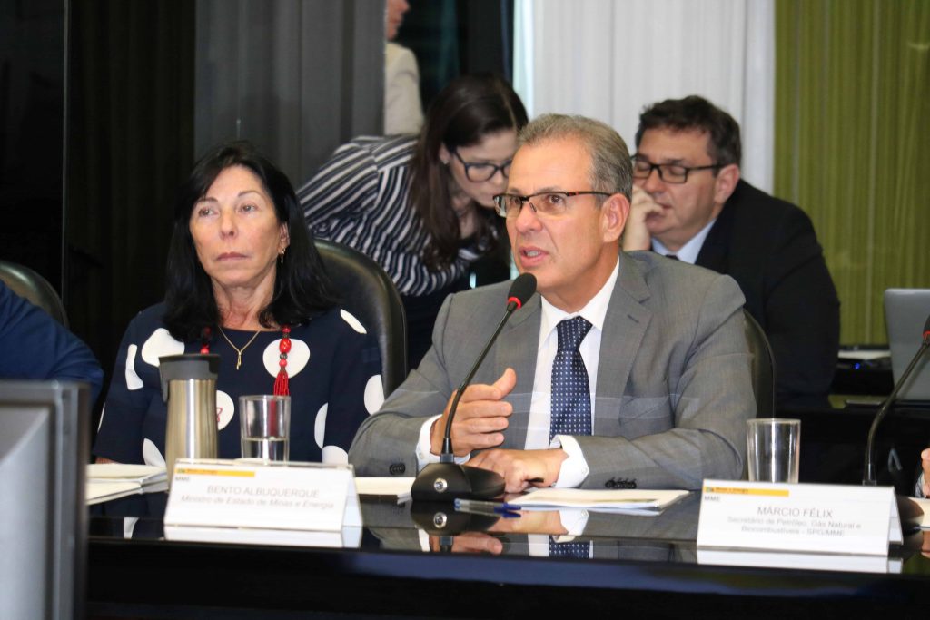 Reunião do ministro Bento Albuquerque com associações do setor de Petróleo, Gás e Biocombustíveis (2019) - Foto: Nayara Machado/Ubrabio