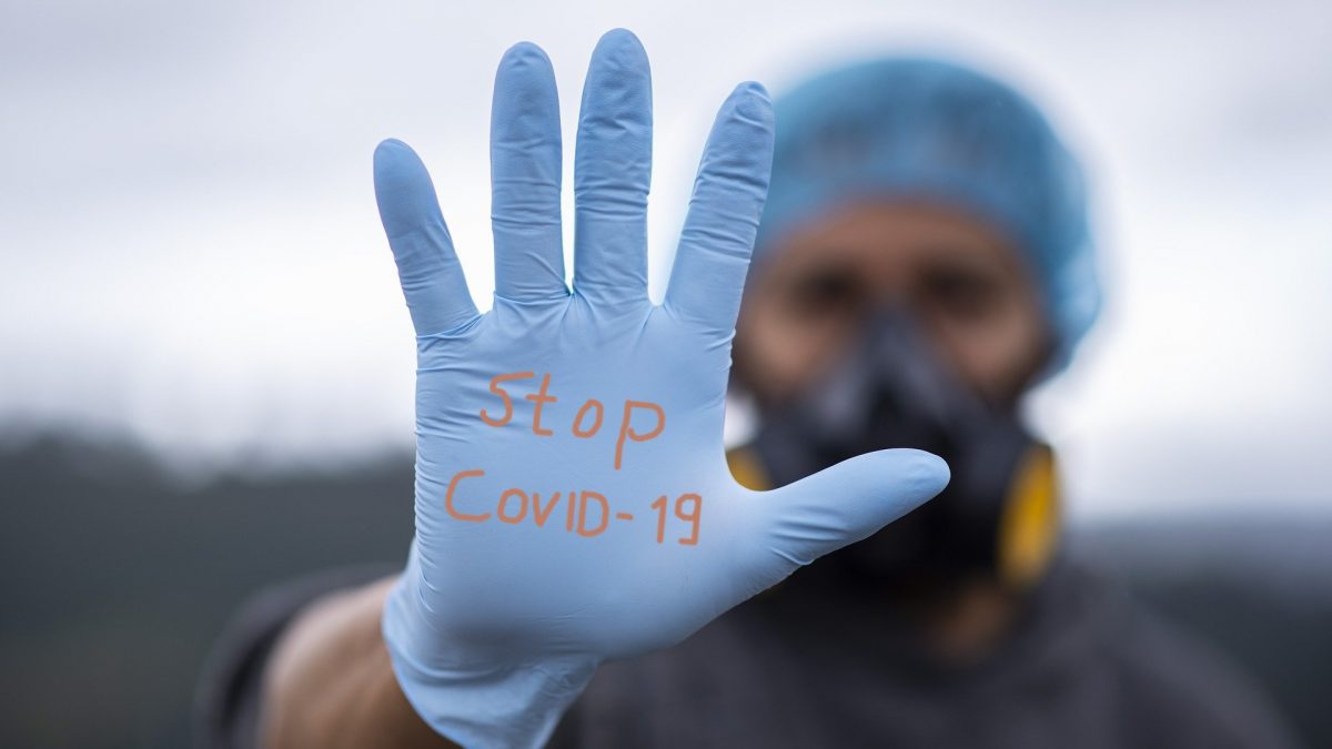 Cientistas estudam ligação entre poluição do ar e coronavírus