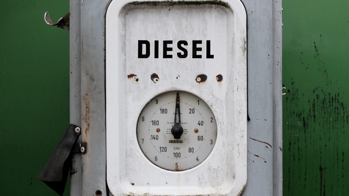 NOTA-Falta de transparência das distribuidoras causa aumento do diesel