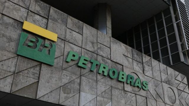 Clipping 1ª Edição: Petrobras anuncia redução de R$ 0,20 no preço do diesel para distribuidoras
