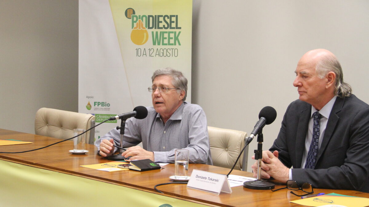 Frente Parlamentar do Biodiesel defende diálogo entre parlamentares para frente ampla pelo biodiesel