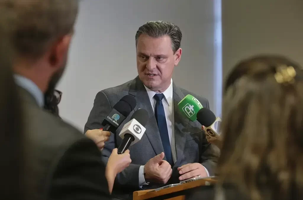 Clipping 1ª Edição: Ministro Carlos Fávaro volta a defender aumento da produção do biodiesel